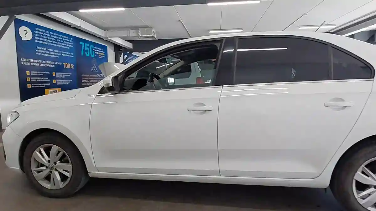 Volkswagen Polo 2021 года за 7 500 000 тг. в Астана