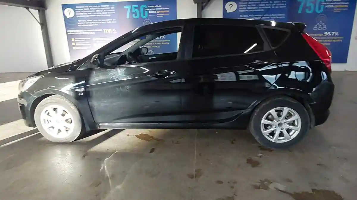 Hyundai Solaris 2015 года за 4 800 000 тг. в Астана