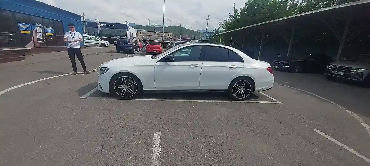 Mercedes-Benz E-Класс 2016 года за 10 000 000 тг. в Алматы