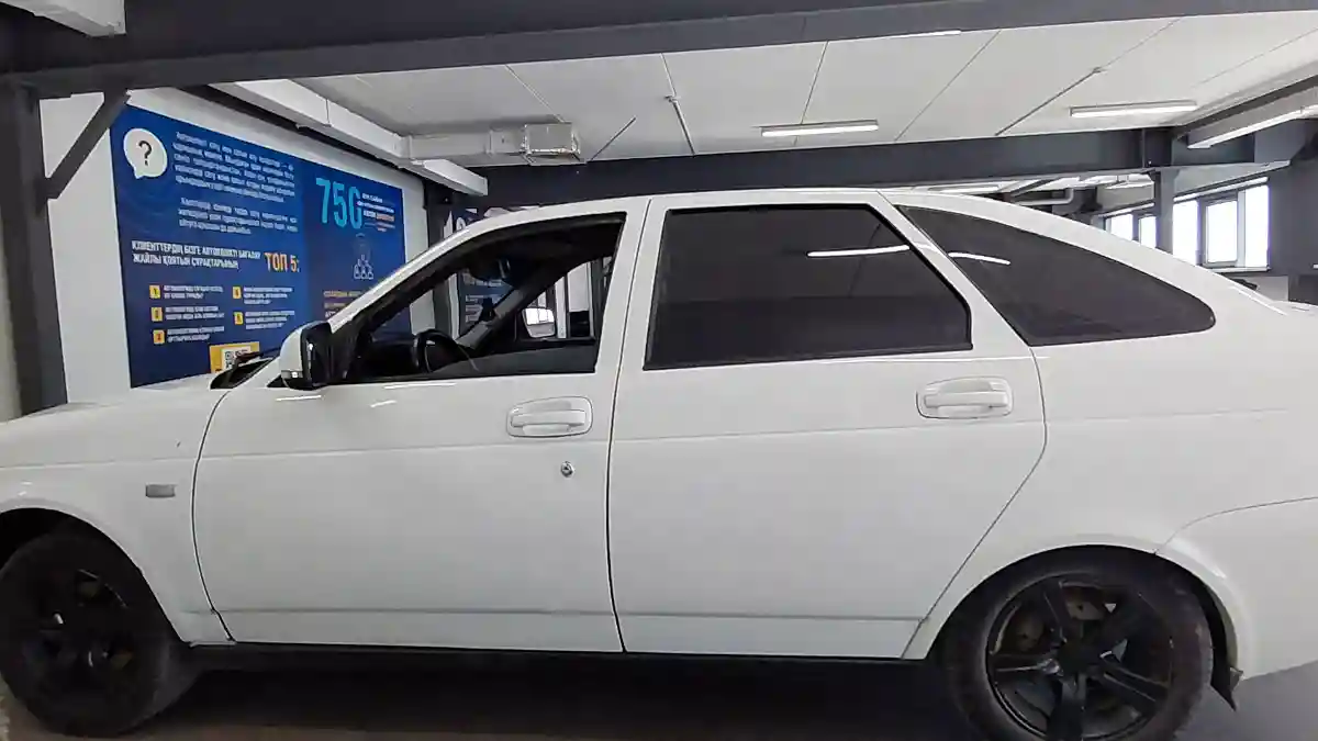 LADA (ВАЗ) Priora 2012 года за 1 850 000 тг. в Астана