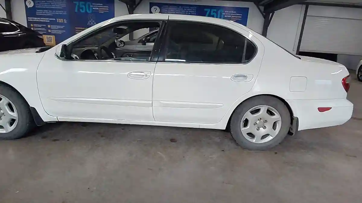 Infiniti J 2000 года за 2 700 000 тг. в Астана