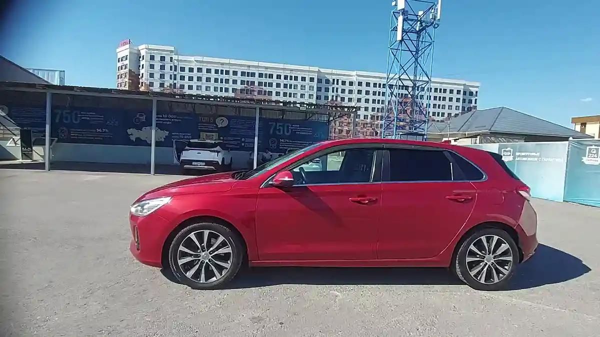 Hyundai i30 2018 года за 7 000 000 тг. в Шымкент