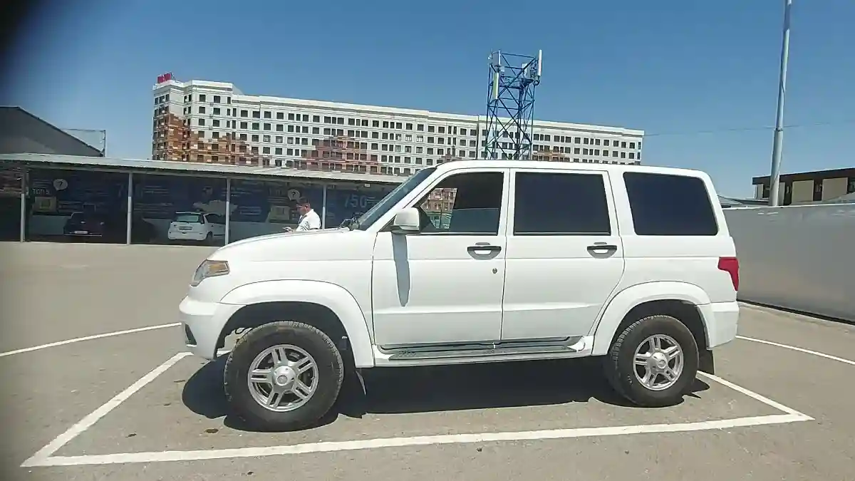 УАЗ Patriot 2019 года за 5 500 000 тг. в Шымкент