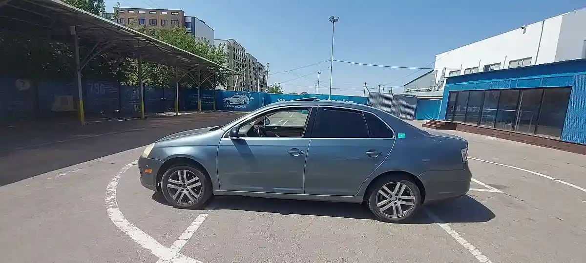 Volkswagen Jetta 2005 года за 2 000 000 тг. в Алматы