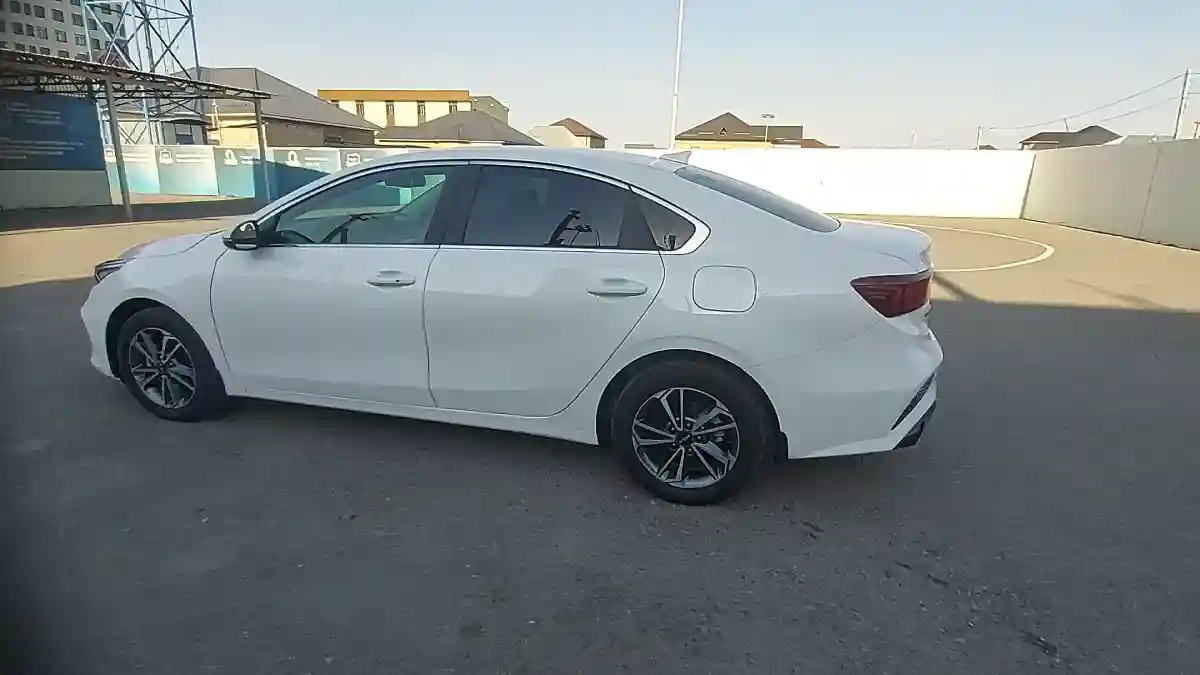 Kia Cerato 2023 года за 8 800 000 тг. в Шымкент