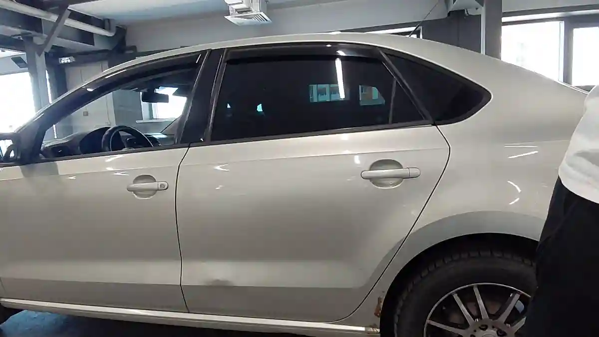 Volkswagen Polo 2011 года за 3 800 000 тг. в Астана