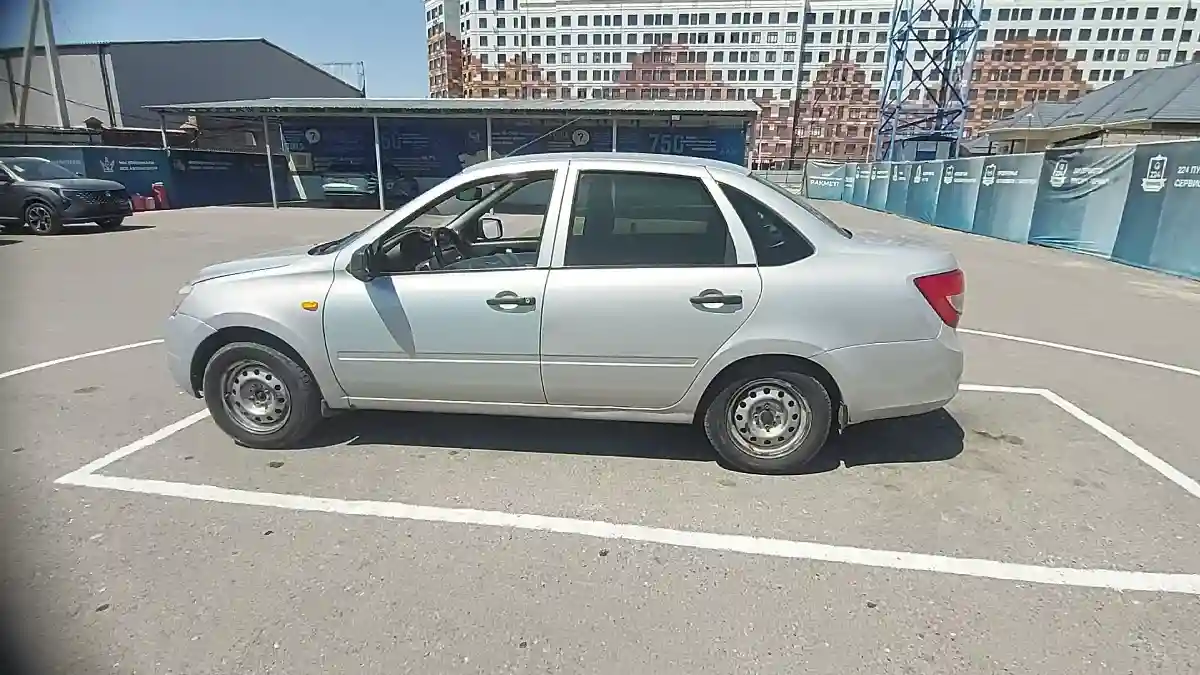 LADA (ВАЗ) Granta 2013 года за 1 400 000 тг. в Шымкент