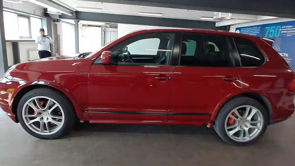 Porsche Cayenne 2009 года за 10 000 000 тг. в Астана