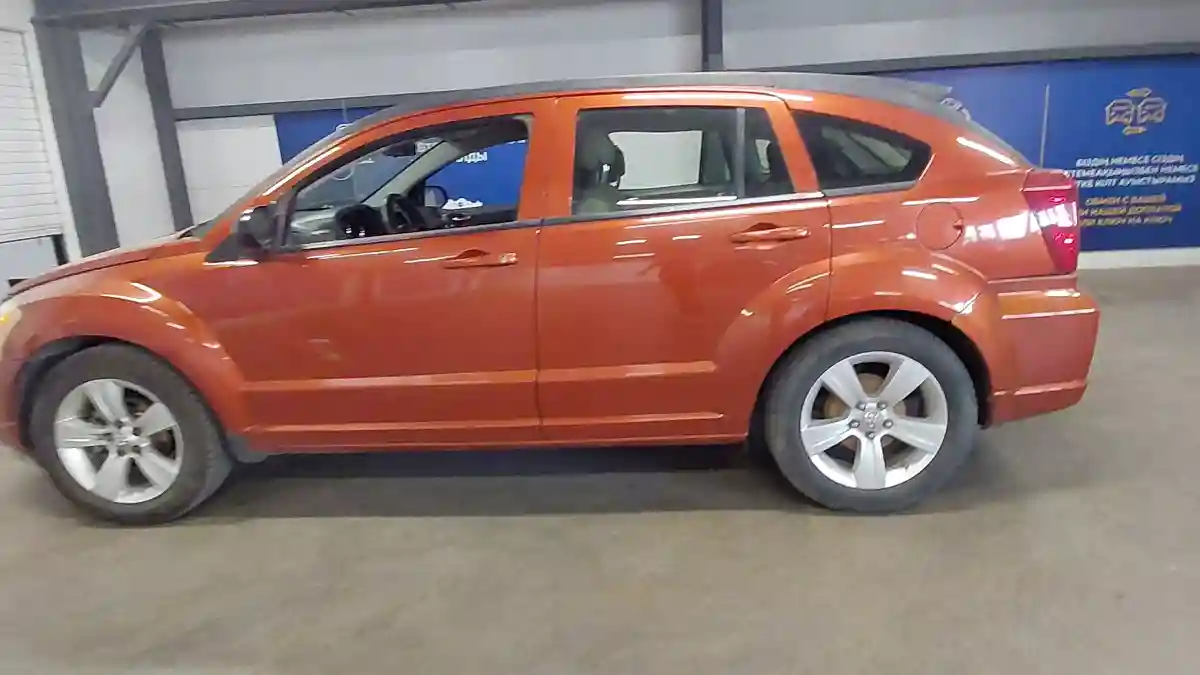 Dodge Caliber 2010 года за 4 000 000 тг. в Астана