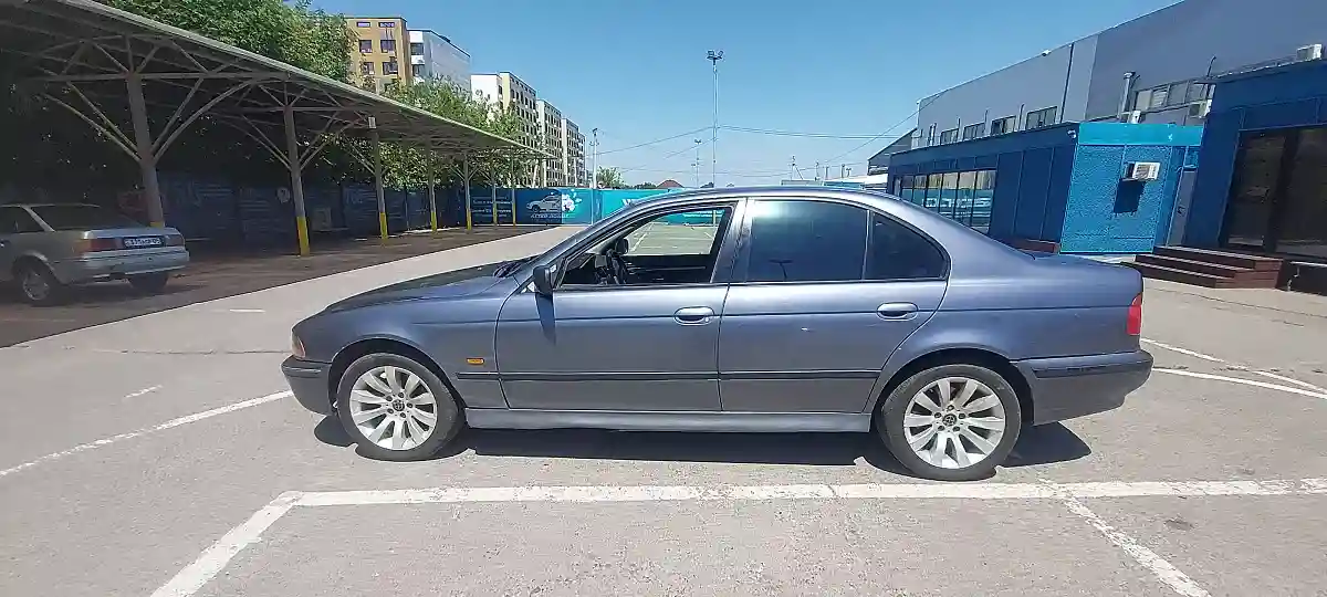 BMW 5 серии 1997 года за 2 500 000 тг. в Алматы