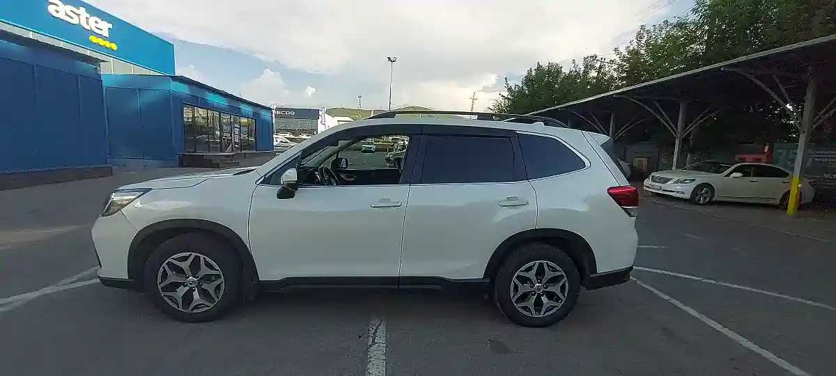 Subaru Forester 2018 года за 10 000 000 тг. в Алматы