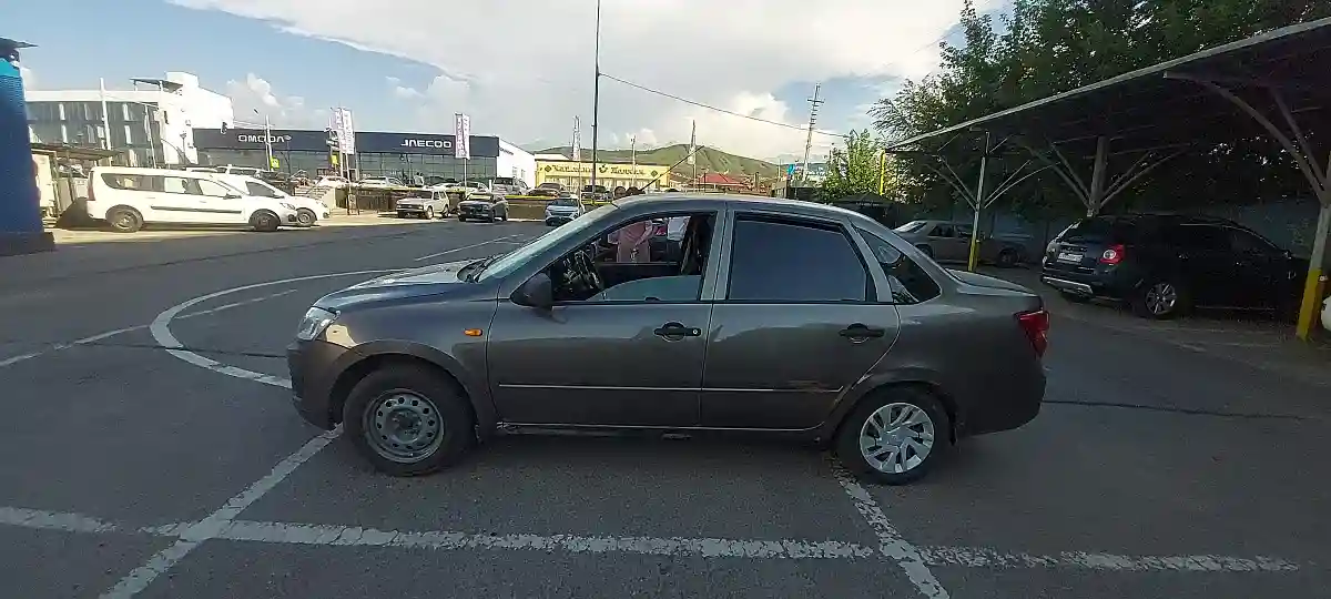 LADA (ВАЗ) Granta 2015 года за 1 500 000 тг. в Алматы