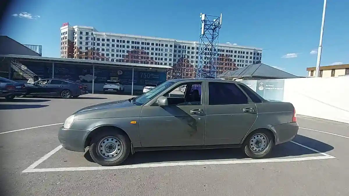 LADA (ВАЗ) Priora 2013 года за 1 900 000 тг. в Шымкент