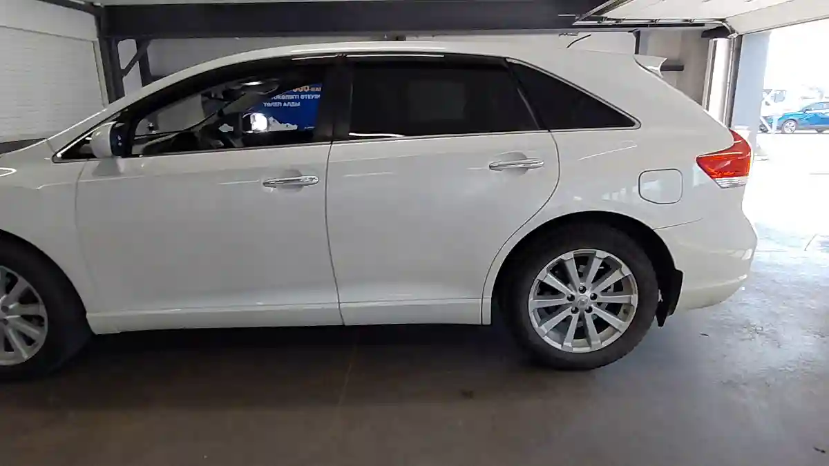 Toyota Venza 2011 года за 8 000 000 тг. в Астана