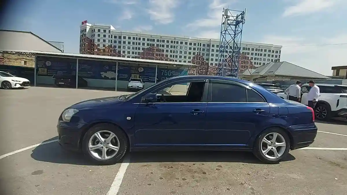 Toyota Avensis 2004 года за 2 800 000 тг. в Шымкент