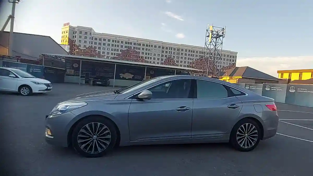 Hyundai Grandeur 2013 года за 7 500 000 тг. в Шымкент