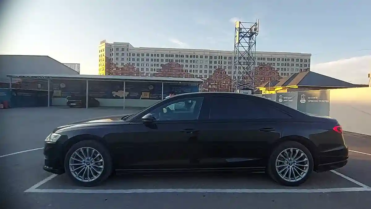 Audi A8 2020 года за 36 000 000 тг. в Шымкент
