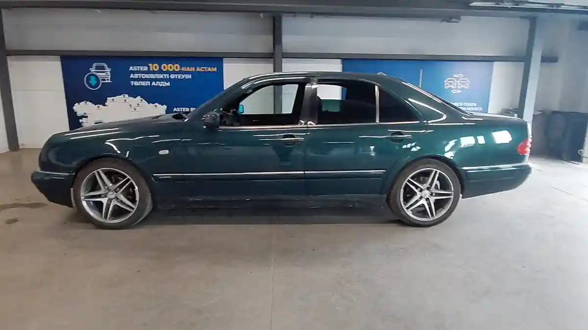Mercedes-Benz E-Класс 1996 года за 4 500 000 тг. в Астана