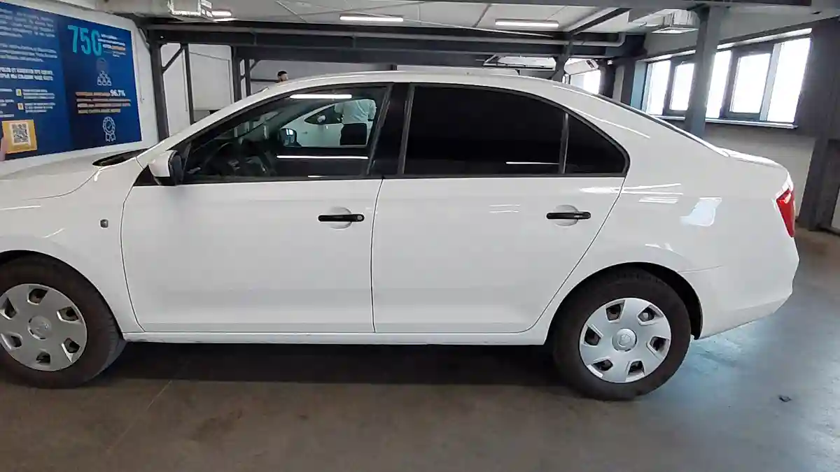 Skoda Rapid 2014 года за 4 150 000 тг. в Астана