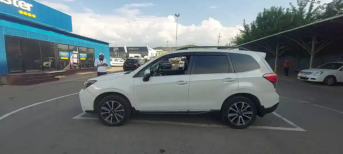 Subaru Forester 2017 года за 9 500 000 тг. в Алматы