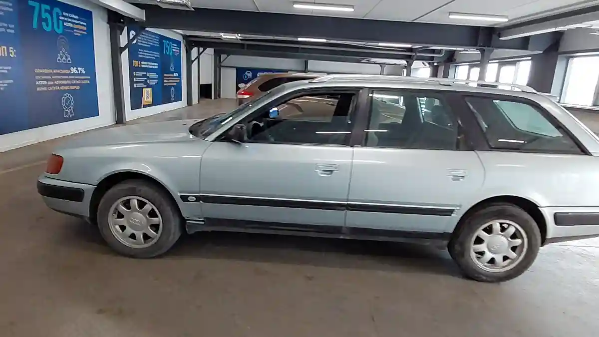 Audi 100 1992 года за 1 500 000 тг. в Астана