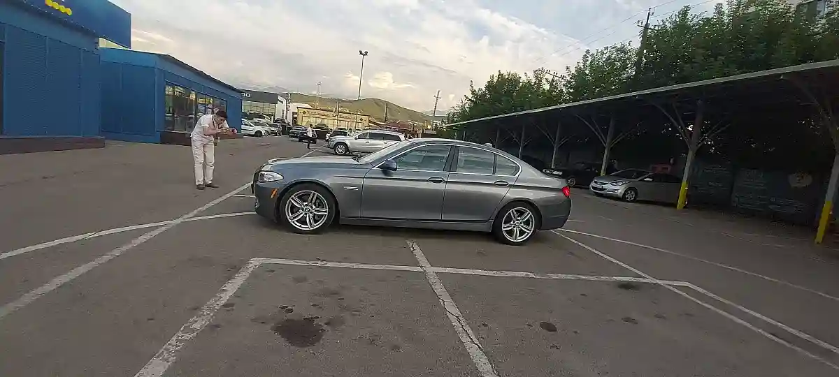 BMW 5 серии 2012 года за 10 500 000 тг. в Алматы