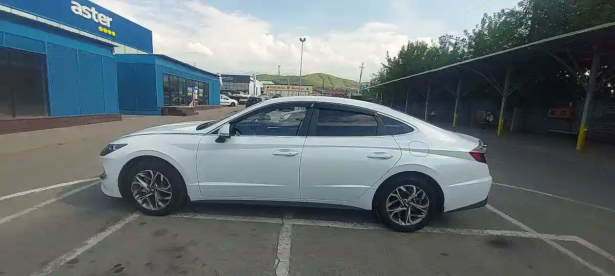 Hyundai Sonata 2022 года за 9 800 000 тг. в Алматы