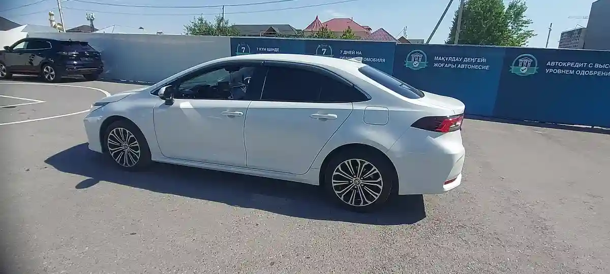 Toyota Corolla 2019 года за 9 500 000 тг. в Шымкент