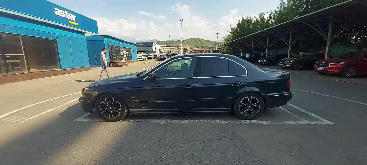 BMW 5 серии 1997 года за 2 000 000 тг. в Алматы