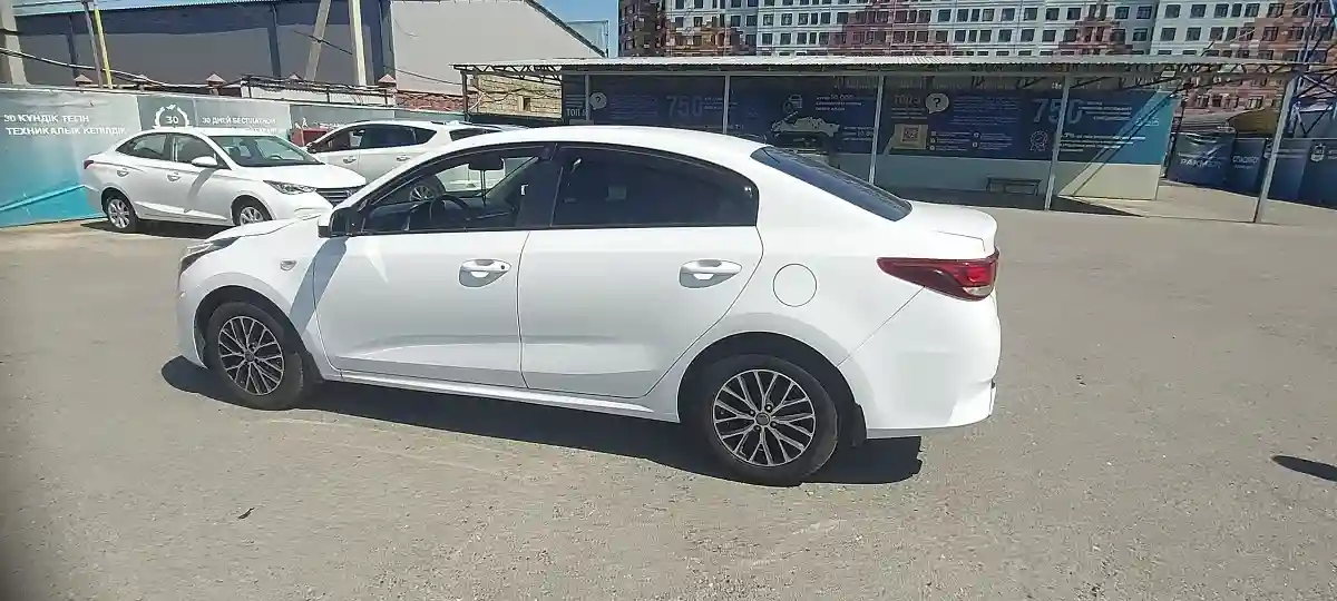 Kia Rio 2021 года за 6 000 000 тг. в Шымкент