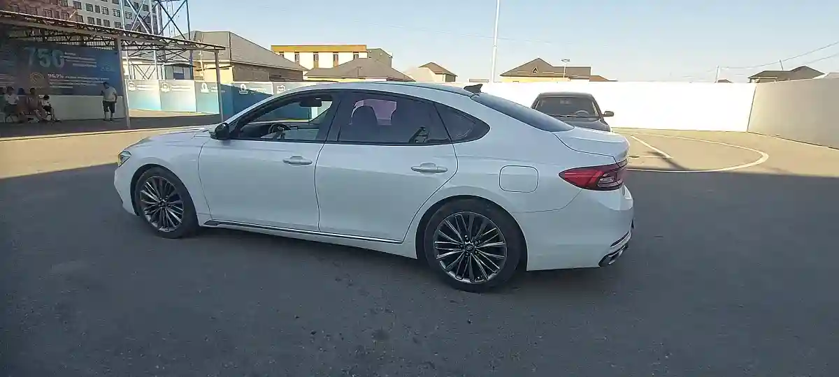 Hyundai Grandeur 2017 года за 9 500 000 тг. в Шымкент