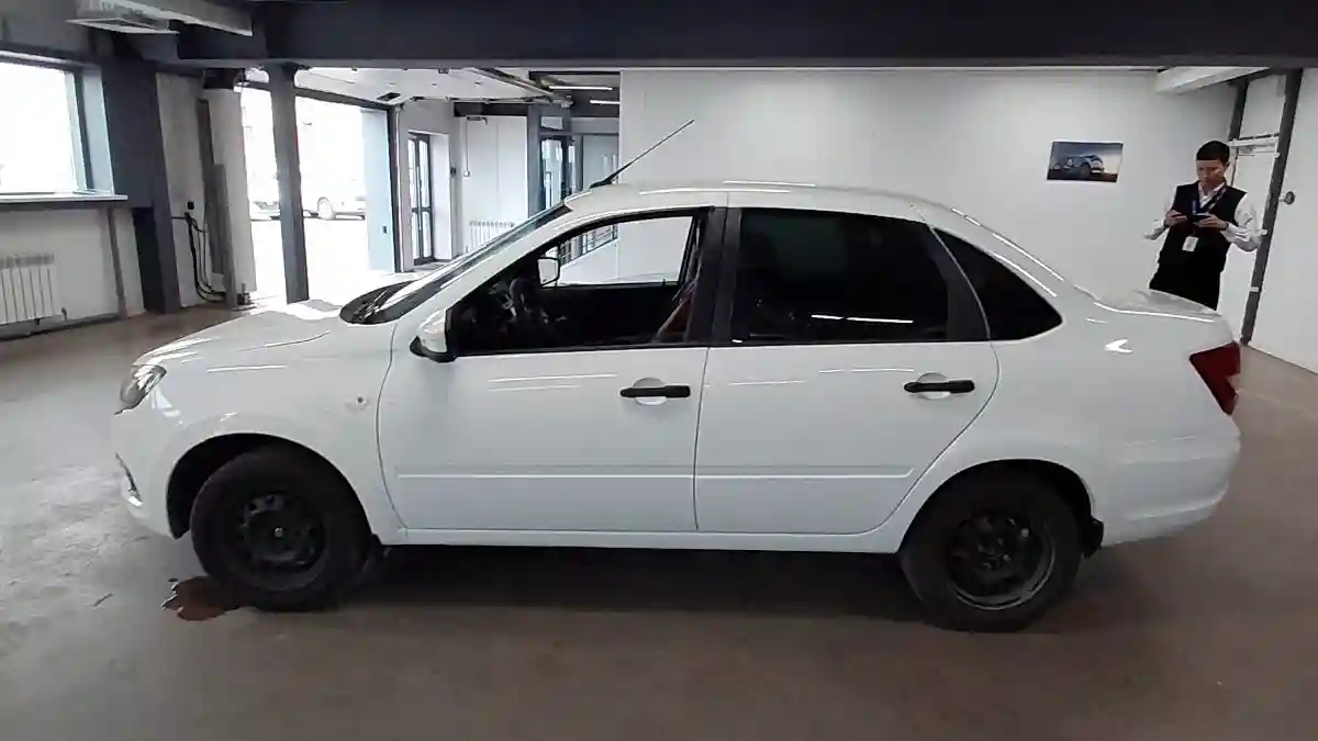 LADA (ВАЗ) Granta 2019 года за 2 500 000 тг. в Астана