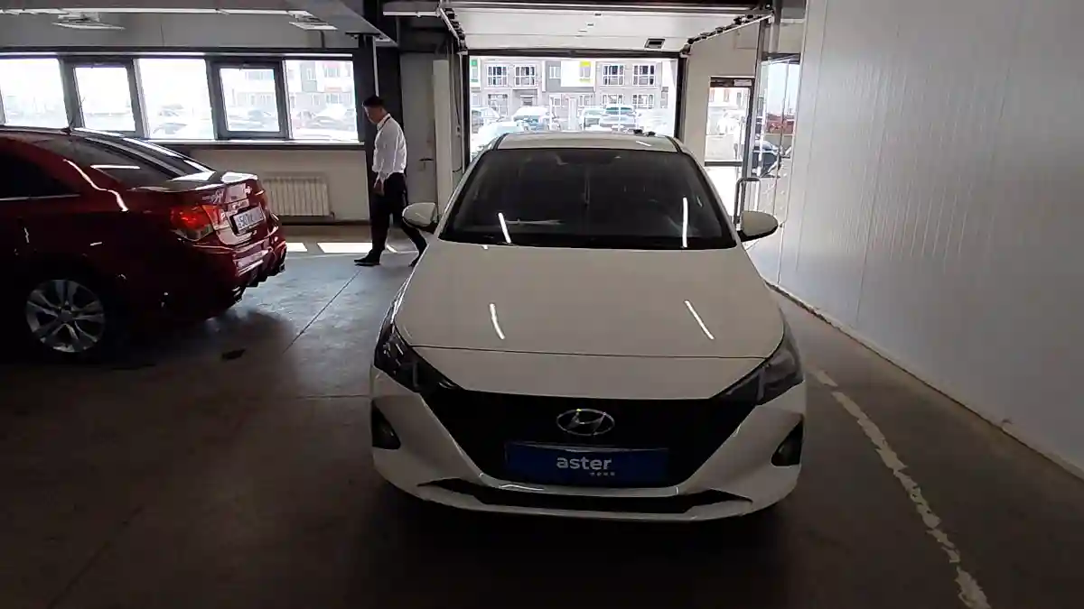 Hyundai Accent 2022 года за 8 000 000 тг. в Астана