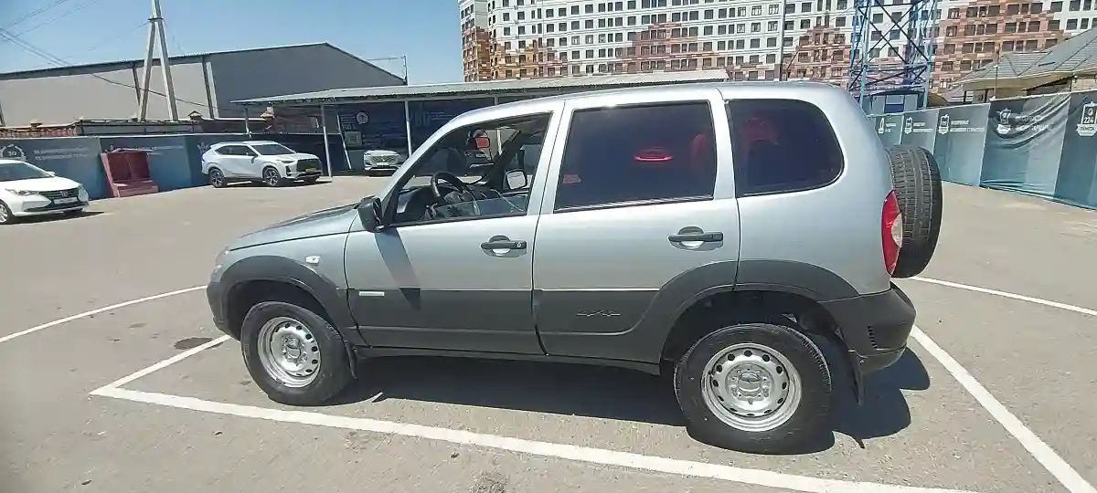 Chevrolet Niva 2014 года за 3 500 000 тг. в Шымкент