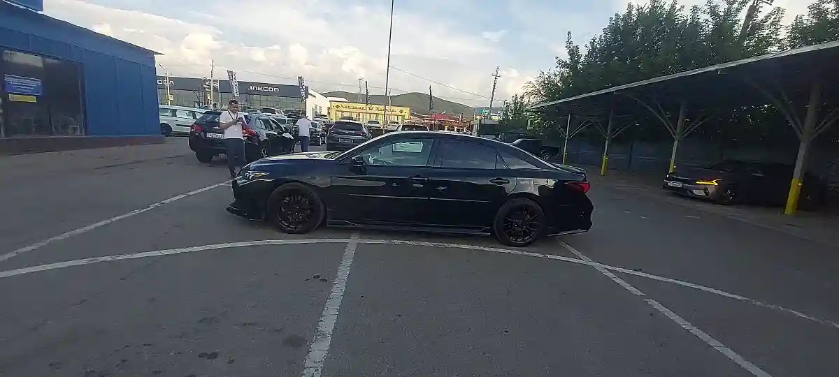 Toyota Avalon 2021 года за 19 000 000 тг. в Алматы
