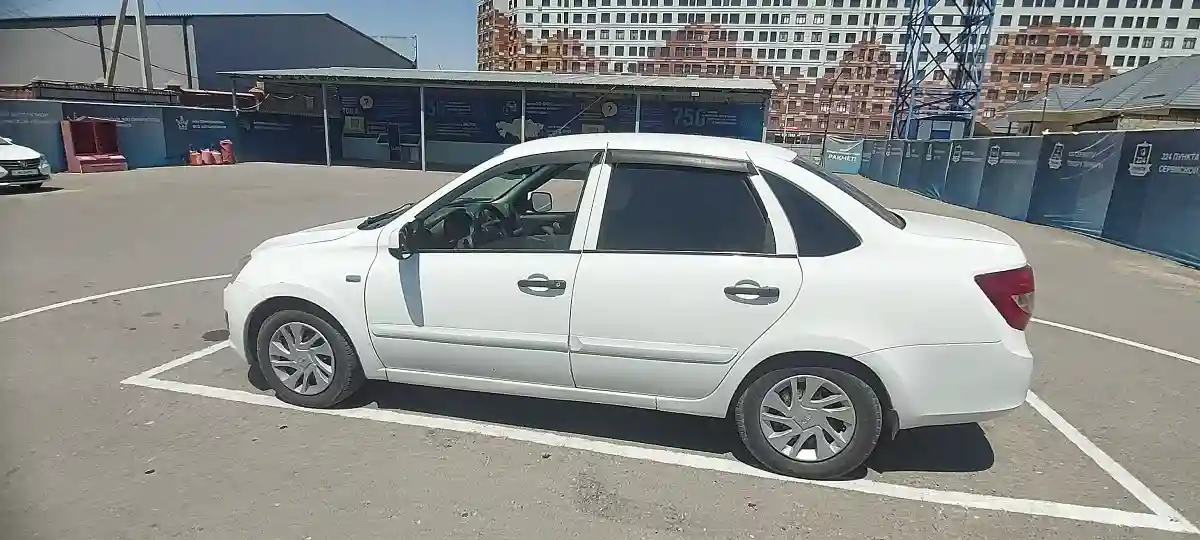 LADA (ВАЗ) Granta 2014 года за 2 800 000 тг. в Шымкент