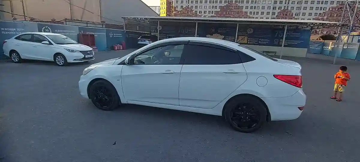 Hyundai Accent 2014 года за 5 300 000 тг. в Шымкент