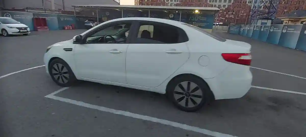 Kia Rio 2013 года за 3 500 000 тг. в Шымкент