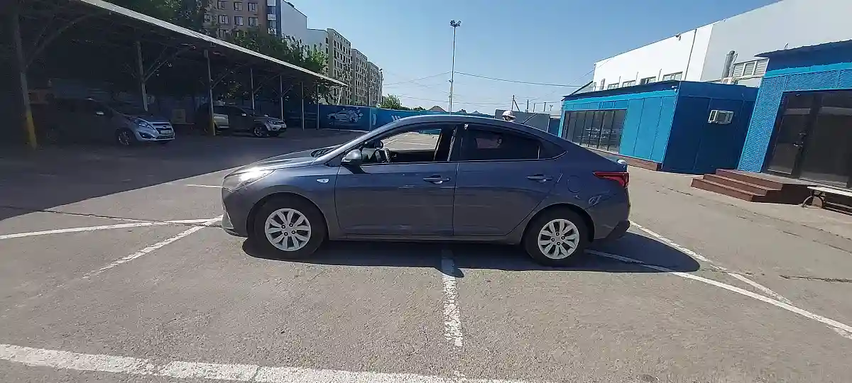 Hyundai Accent 2022 года за 7 000 000 тг. в Алматы