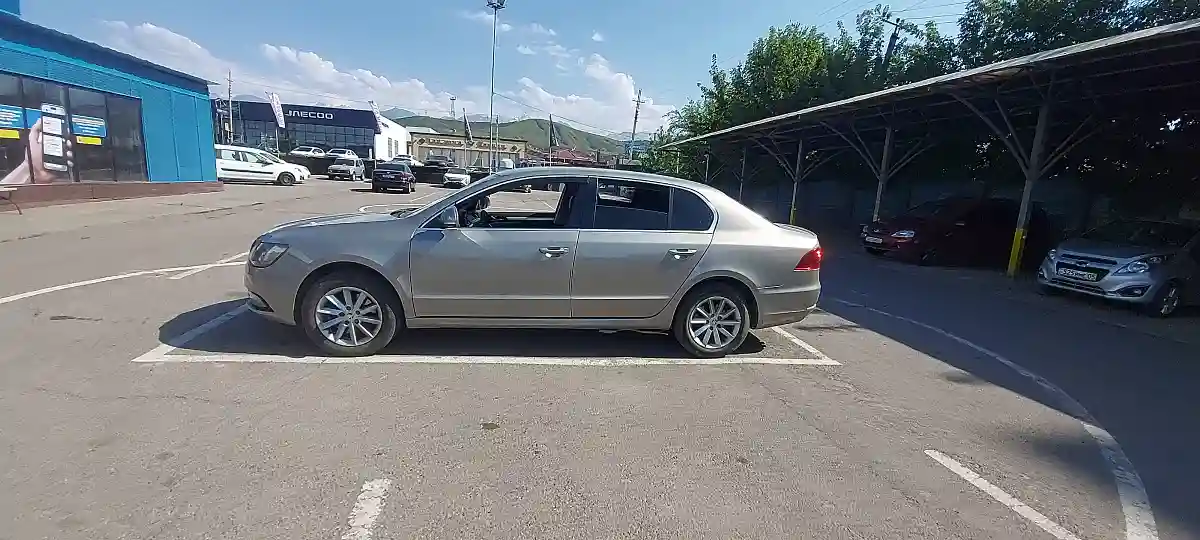 Skoda Superb 2013 года за 4 000 000 тг. в Алматы