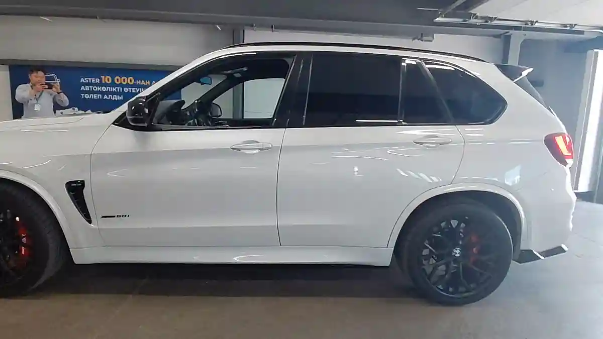 BMW X5 2018 года за 18 500 000 тг. в Астана