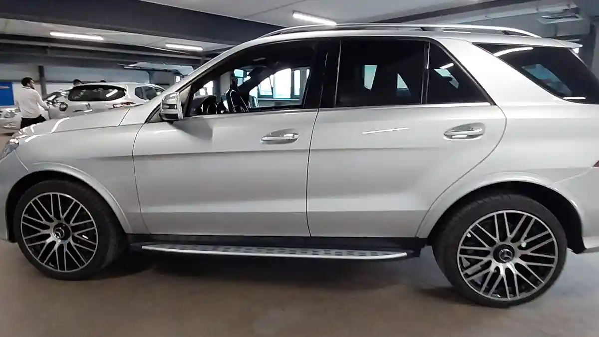 Mercedes-Benz GLE 2017 года за 21 000 000 тг. в Астана