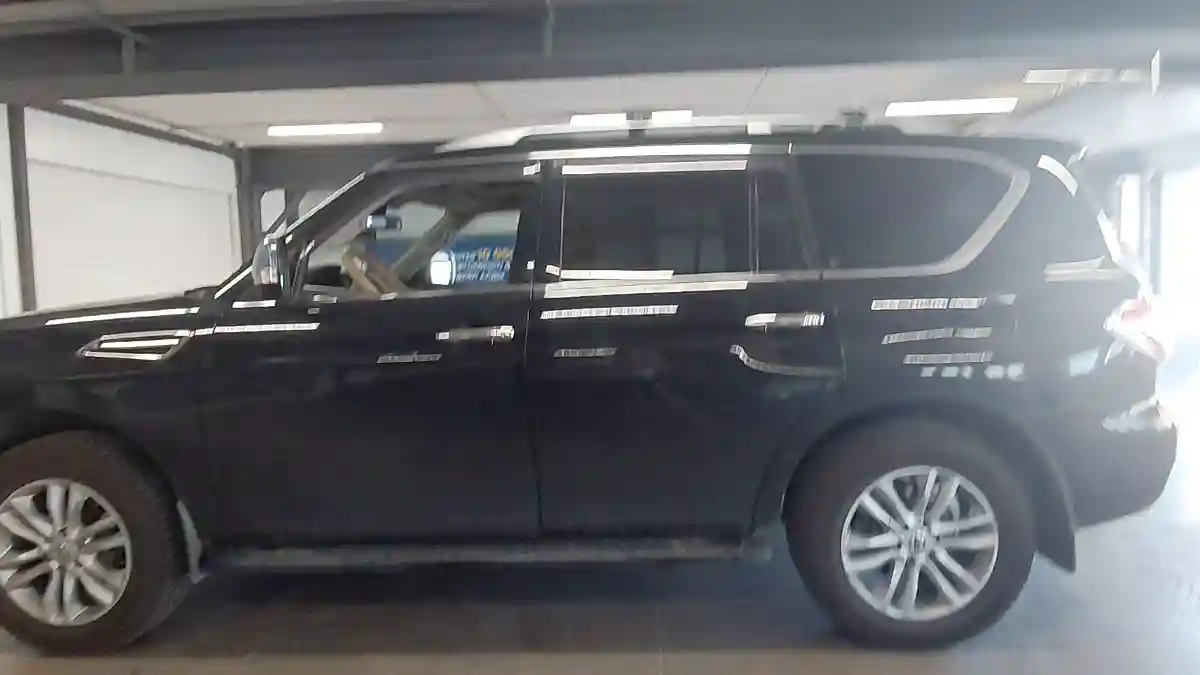 Nissan Patrol 2012 года за 10 000 000 тг. в Астана