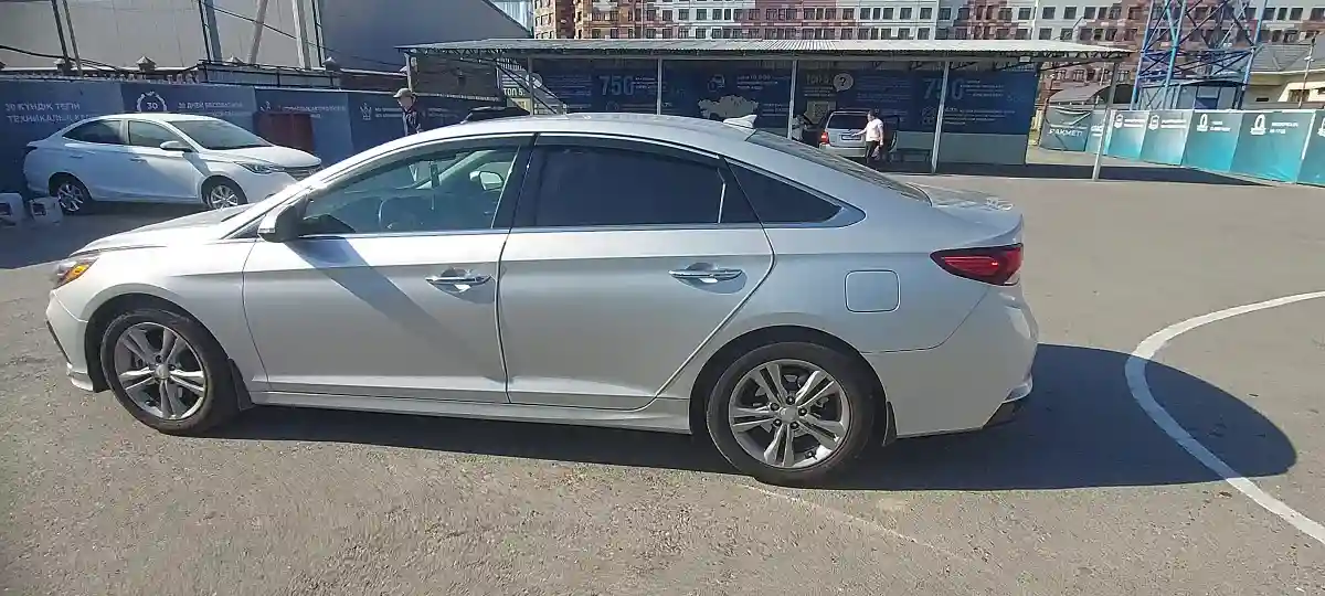 Hyundai Sonata 2018 года за 9 000 000 тг. в Шымкент