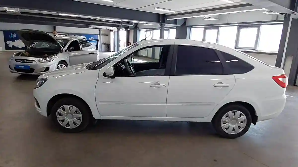 LADA (ВАЗ) Granta 2024 года за 5 500 000 тг. в Астана