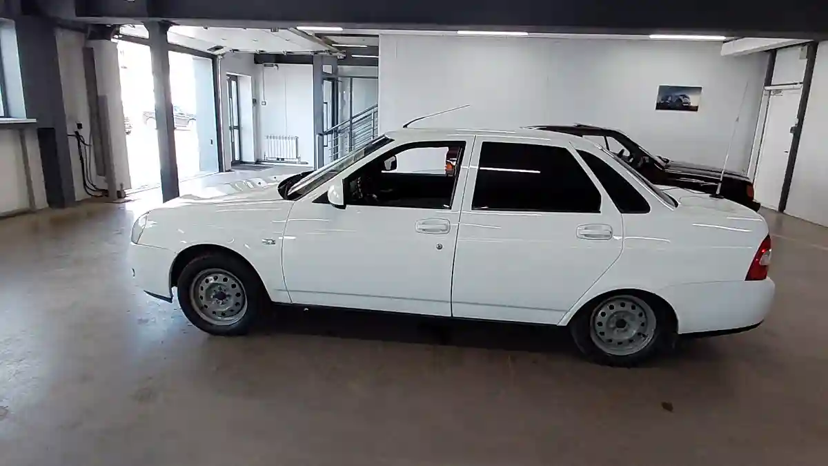 LADA (ВАЗ) Priora 2013 года за 1 500 000 тг. в Астана