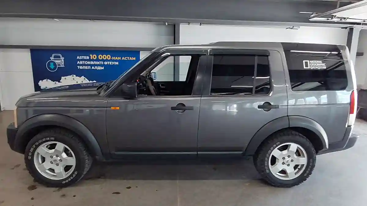 Land Rover Discovery 2006 года за 7 500 000 тг. в Астана