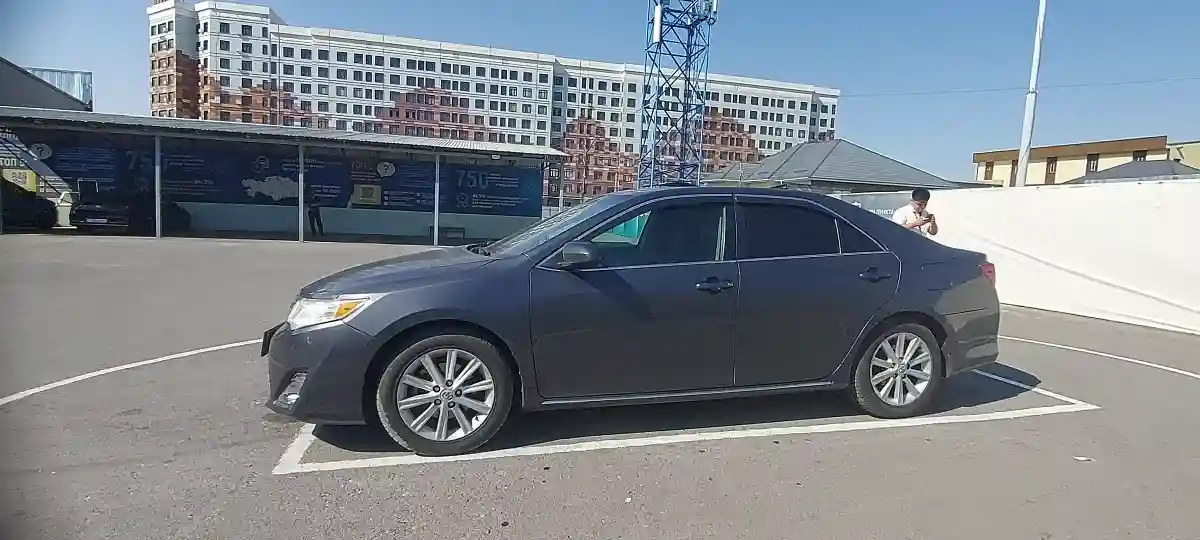 Toyota Camry 2012 года за 8 000 000 тг. в Шымкент