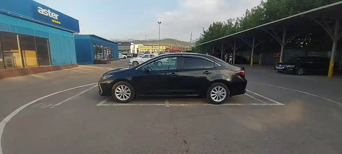 Toyota Corolla 2022 года за 10 000 000 тг. в Алматы
