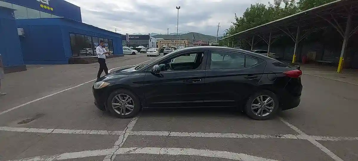 Hyundai Elantra 2017 года за 5 500 000 тг. в Алматы
